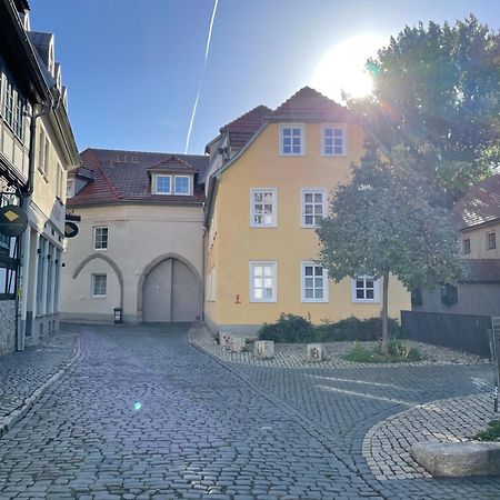Ferienwohnung Schildblick Modernes Apartment Direkt In Der Altstadt Von Erfurt Nahe Der Kraemerbruecke - Beste Innenstadtlage Exterior foto