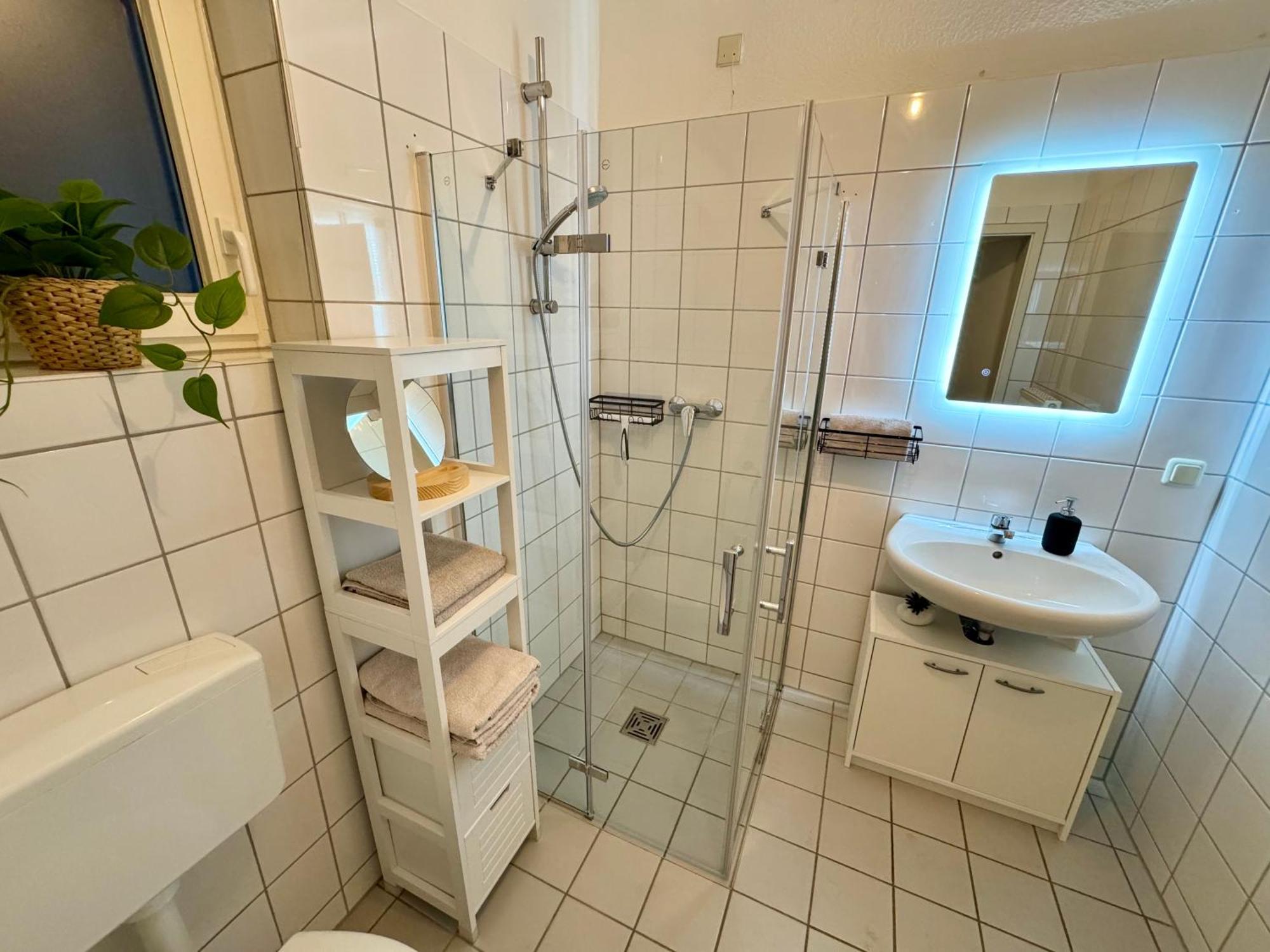 Ferienwohnung Schildblick Modernes Apartment Direkt In Der Altstadt Von Erfurt Nahe Der Kraemerbruecke - Beste Innenstadtlage Exterior foto